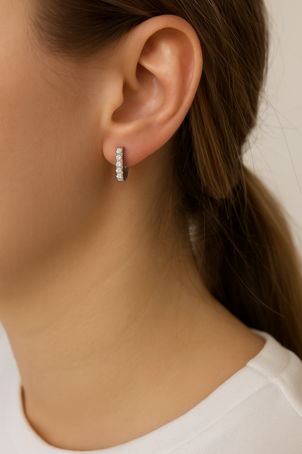 עגילים משובצים יהלומים טבעיים מזהב 14K – תמונה 2