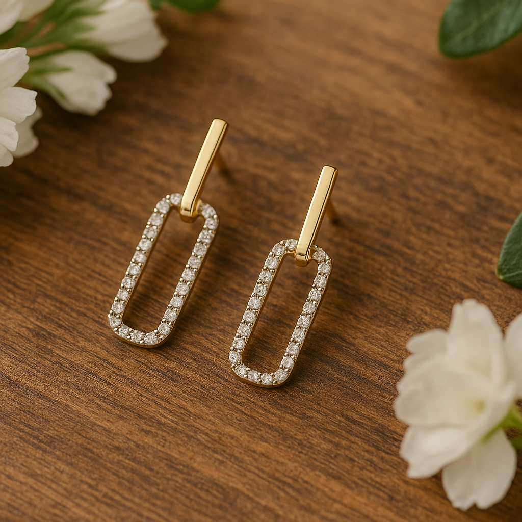 עגילים משובצים יהלומים טבעיים מזהב 14K – תמונה 2